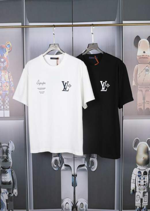 Picture of Louis Vuitton T Shirts Short _SKULVS-XLtltxA1097193